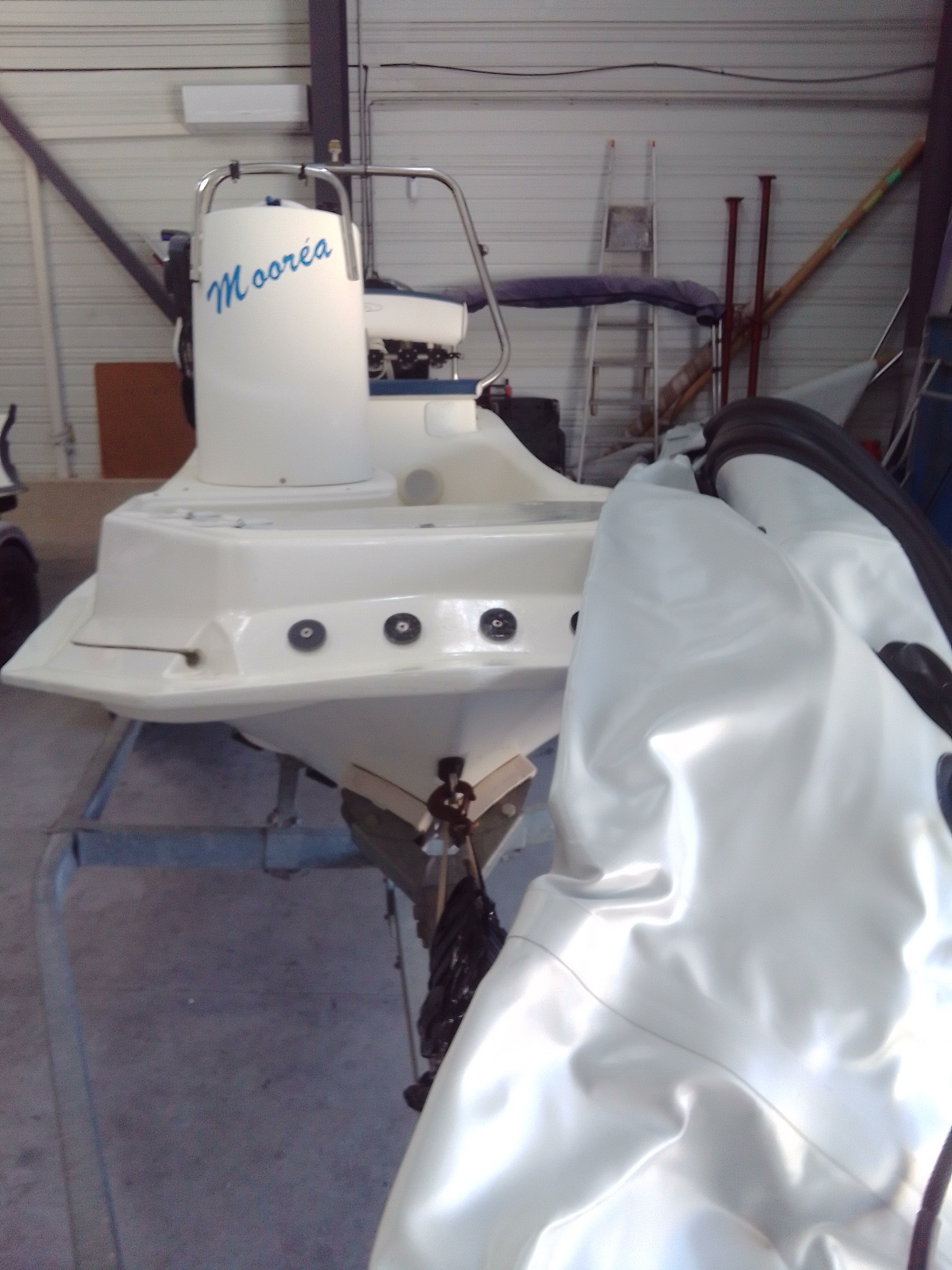 Flotteur sur glissière PVC 1500G pour semi-rigide jusqu'à 3metres10