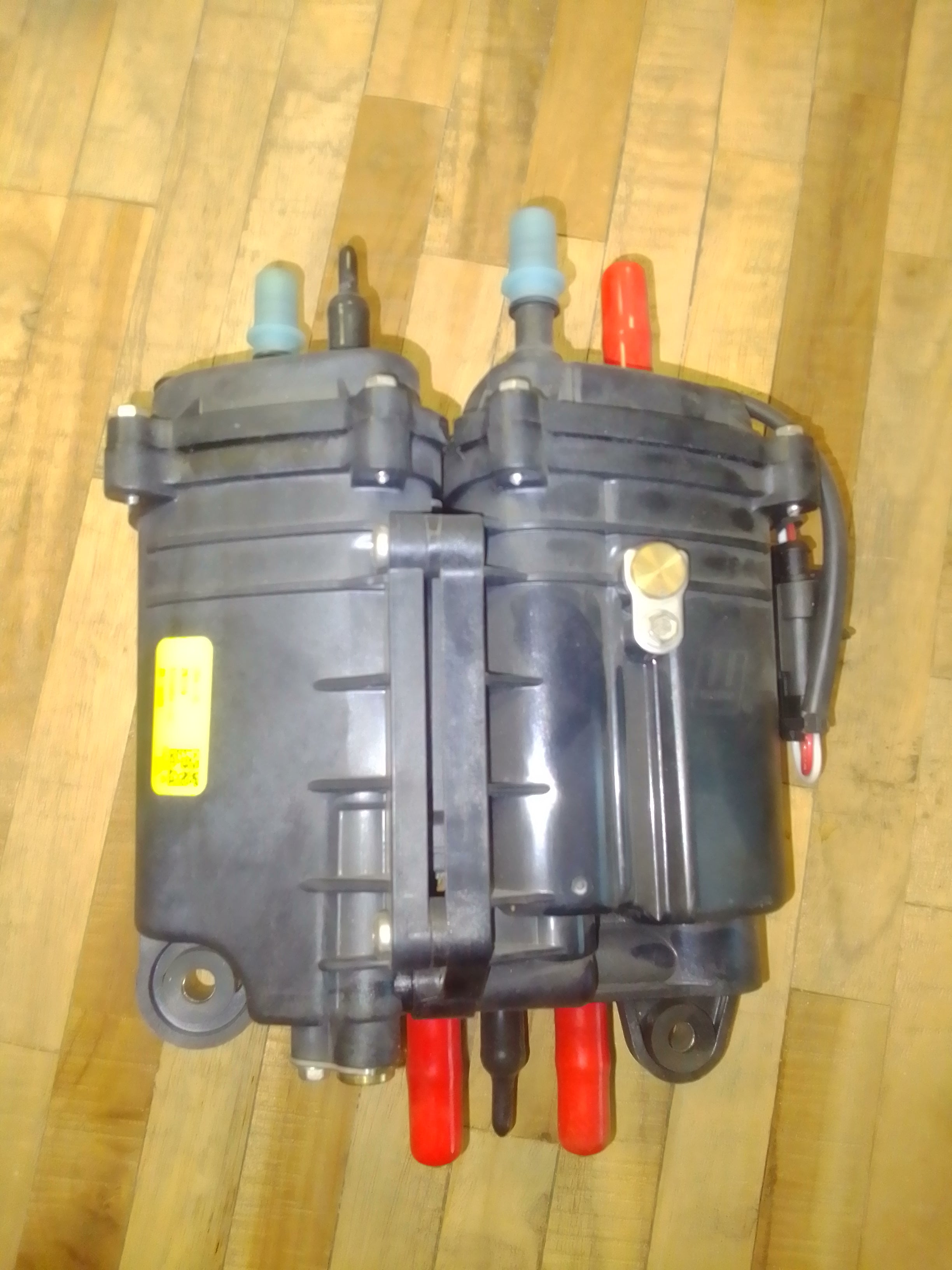 Pompe à essence haute pression pour EVINRUDE ETEC G2 3.4 LITRES REF 5010691