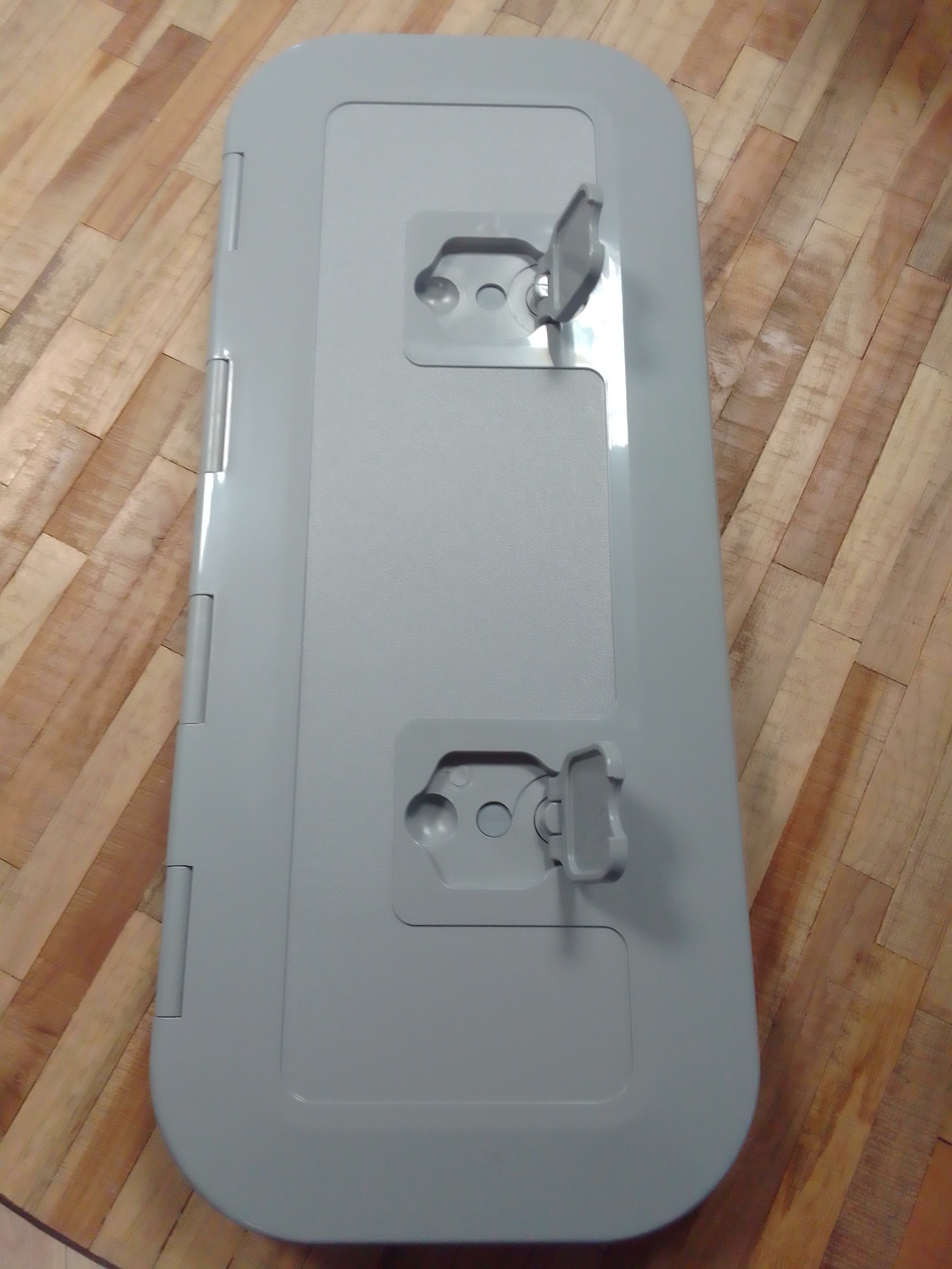 Trappe de visite rectangulaire grise 600x250mm osculati