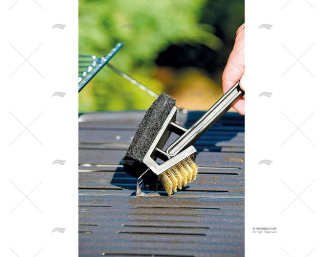 BROSSE POUR BARBECUE